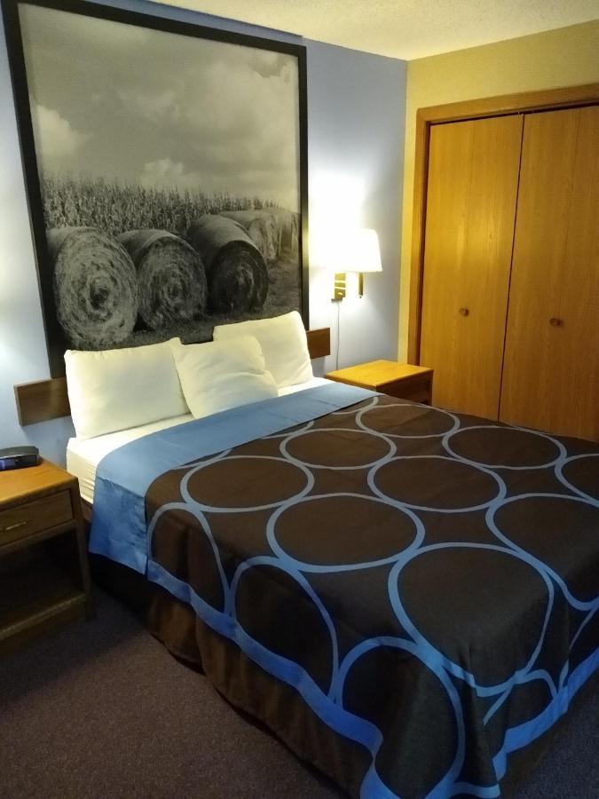 Hotel Super 8 By Wyndham Chariton Extérieur photo