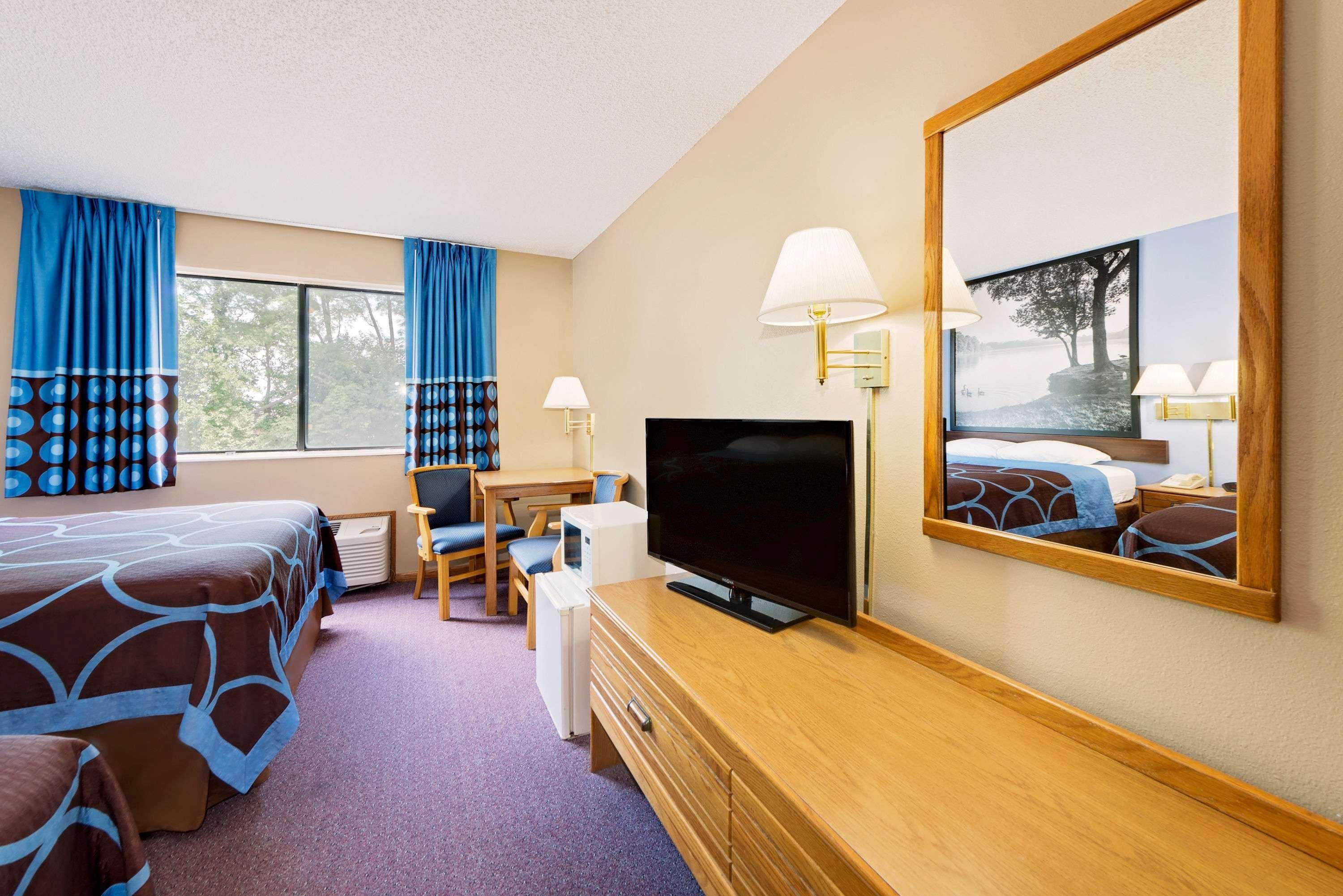 Hotel Super 8 By Wyndham Chariton Extérieur photo